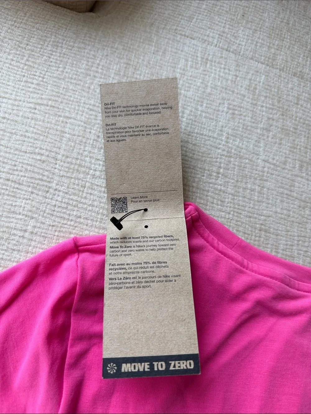 Nike vivid pink